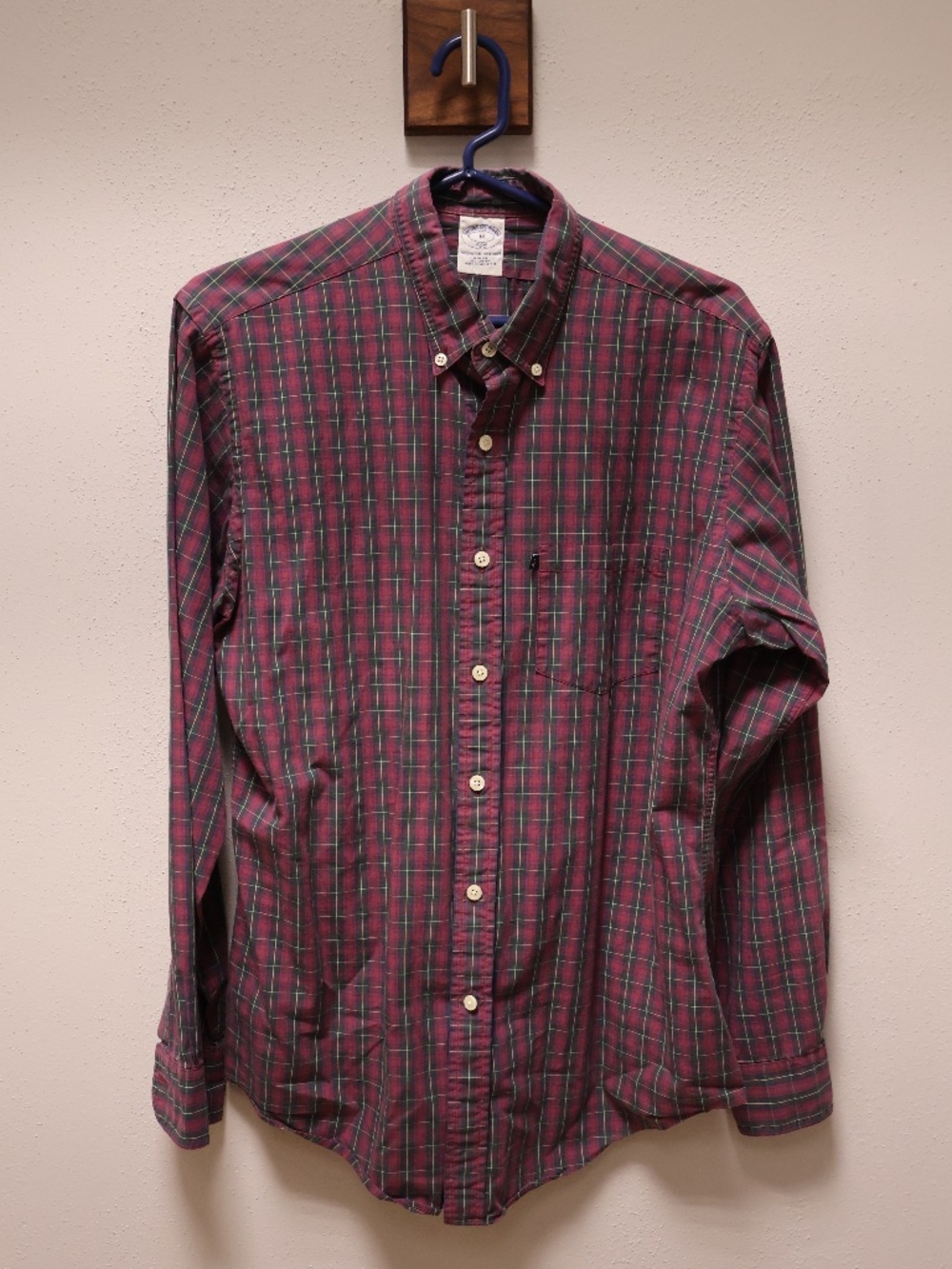 Plaid maroon Brooks Brothers Shirt M